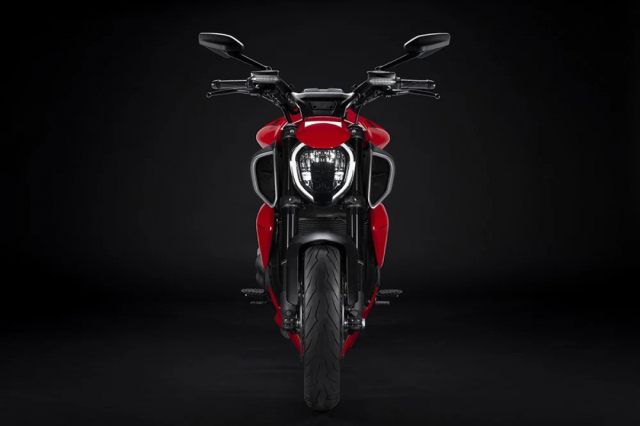 Ducati Diavel V4 ra mat tai thi truong Chau A - 7