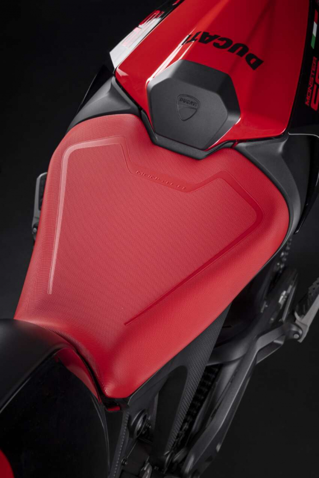 Ducati Monster SP 2023 hien da co mat tai Malaysia - 6