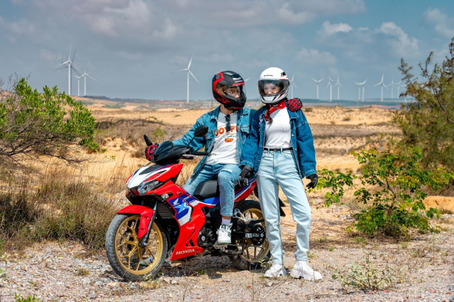 Fan tay con the thao chan chinh mach nuoc cach chon xe chuan - 6