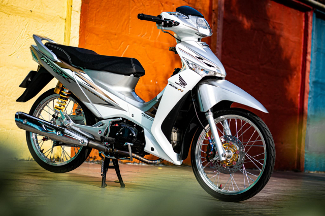 Future X lai dau xe khac co 1 0 2 o Sai Gon - 21