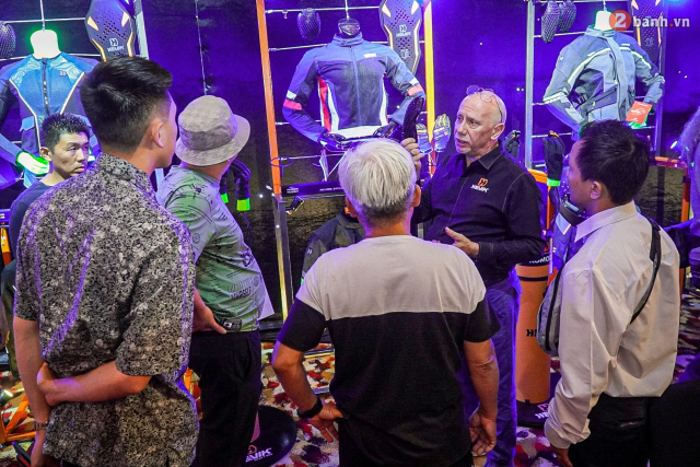 GIVI ra mat bo suu tap 2023 nhan dip ki niem 15 nam thanh lap nha may tai Viet Nam - 46