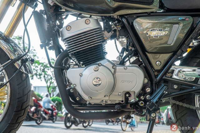 GPX Legend Twin 250 V3 ve Viet Nam voi gia ban re hon ca Honda SH - 25