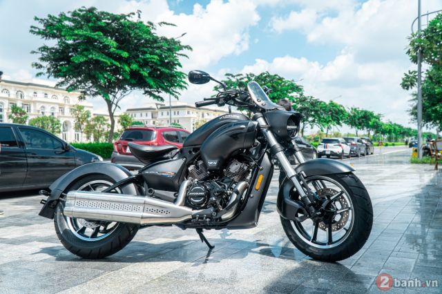 GV300R xe mo to 300 phan khoi trang bi dong co VTwin duy nhat tai Viet Nam