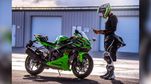Hoi sinh Kawasaki Ninja ZX6R 2024 huyen thoai Supersport bat tu - 3