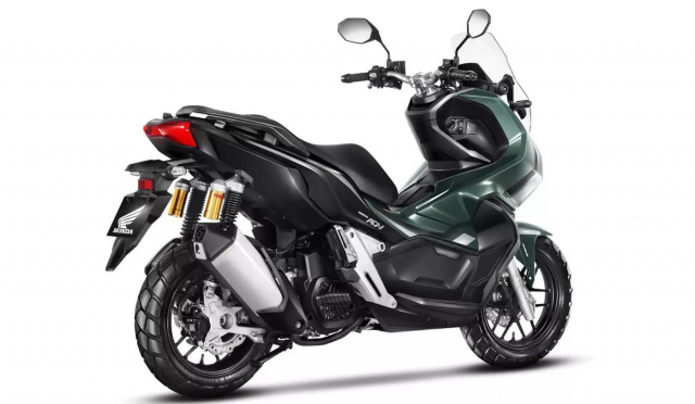 Honda ADV150 2024 phien ban tut hau bi hang CHO RA RIA - 11
