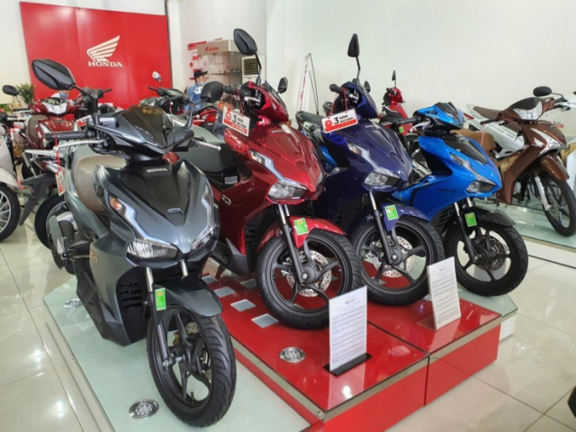 Honda Air Blade dang co gia ban chua den 40 trieu dong - 3