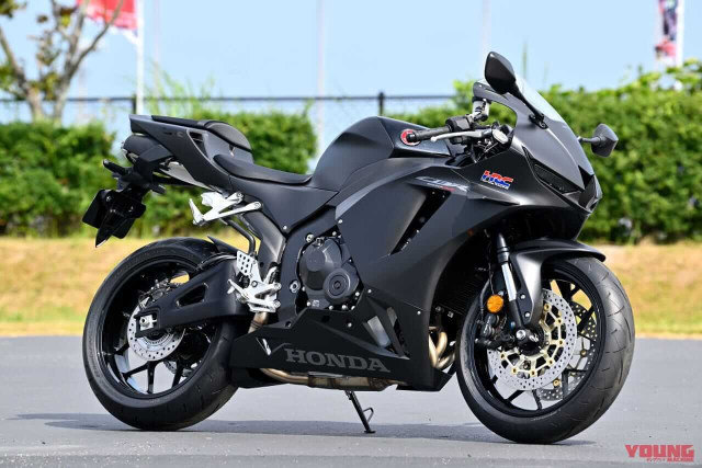 Honda CBR600RR 2024 moi ra mat chi nang cap dong co va giu nguyen thiet ke - 5