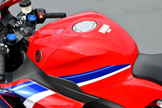 Honda CBR600RR 2024 moi ra mat chi nang cap dong co va giu nguyen thiet ke - 22