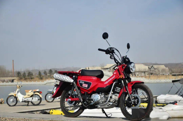Honda CT125 xuat hien phien ban GIA HANH TON gia ban chi co 30 trieu - 3