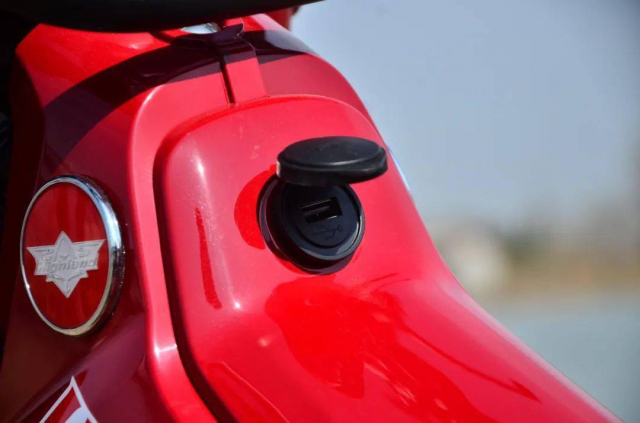 Honda CT125 xuat hien phien ban GIA HANH TON gia ban chi co 30 trieu - 7