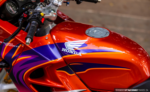 Honda FSX 150 va bo mam thuoc ve giai dua Moto3 2 thi thoi dai cu - 21