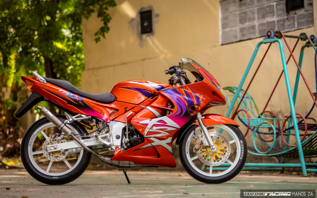 Honda FSX 150 va bo mam thuoc ve giai dua Moto3 2 thi thoi dai cu - 29