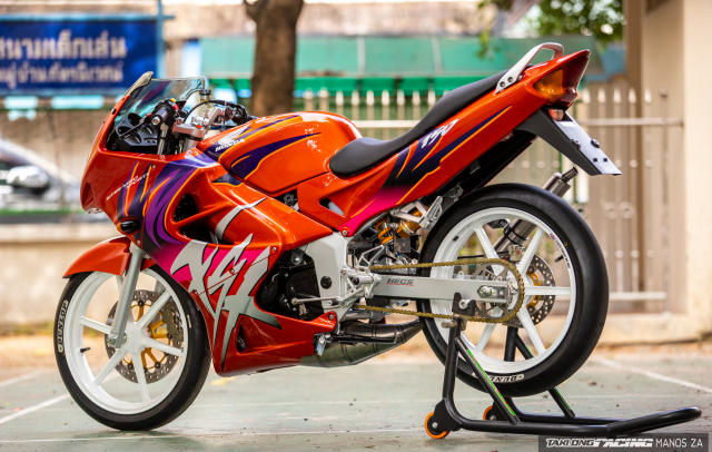 Honda FSX 150 va bo mam thuoc ve giai dua Moto3 2 thi thoi dai cu - 32