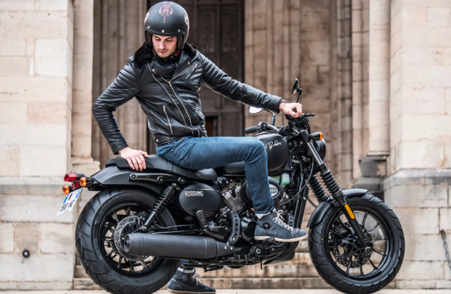 Hyosung GV300SEvo mau xe Cruiser Han Quoc mang dien mao moi - 7