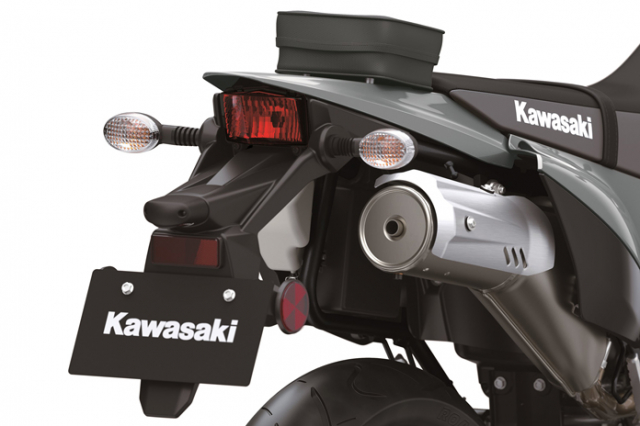 Kawasaki KLX300SM 2024 cap nhat giao dien moi sac net hon - 14