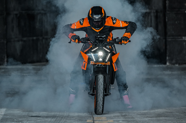 KTM 990 Duke 2024 so huu dien mao hoan toan moi ham ho hon voi biet danh Sniper - 5