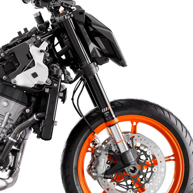 KTM 990 Duke 2024 so huu dien mao hoan toan moi ham ho hon voi biet danh Sniper - 9