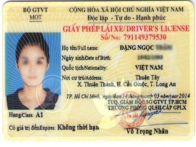 Lai xe may khong co giay phep ban co the bi phat so tien bang ca thang luong - 3