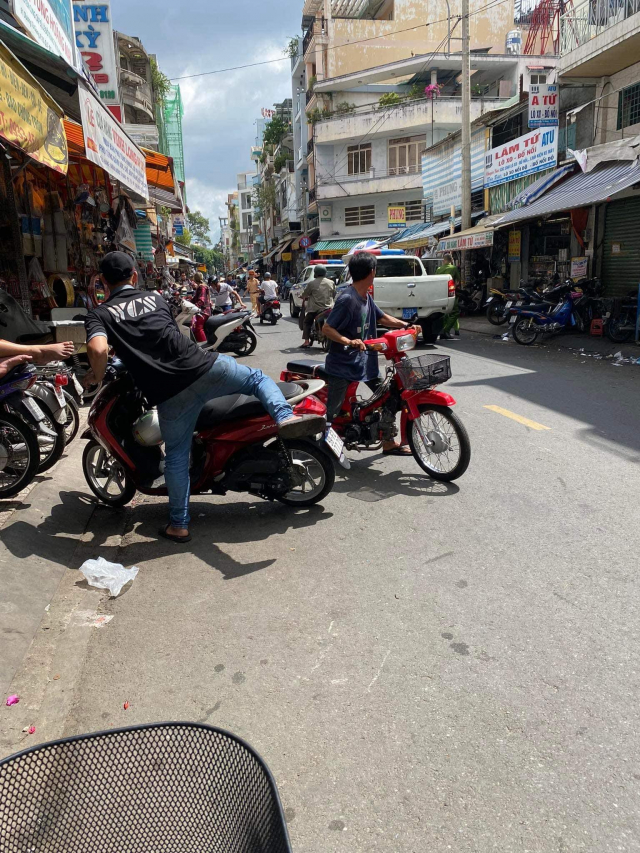 Lien tiep xu phat nhieu co so kinh doanh phu tung xe may gia nhan hieu - 3