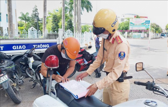 Lieu leo le va luong lach tren via he co phai la giai phap tot khi bi tac duong ket xe - 6