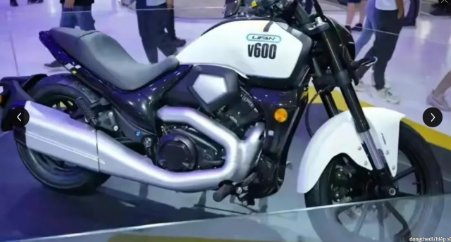 Lo dien Lifan FL600 dong co VTwin mang dang vap Vulcan S den tu Trung Quoc - 14