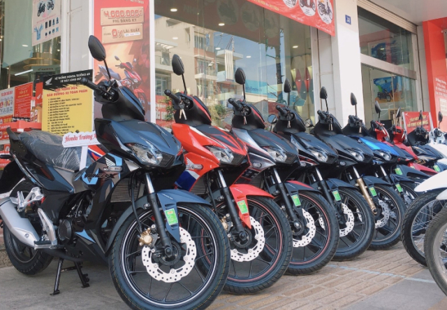 Loat xe Honda giam gia soc truoc ky nghi le 304 va 15 - 6