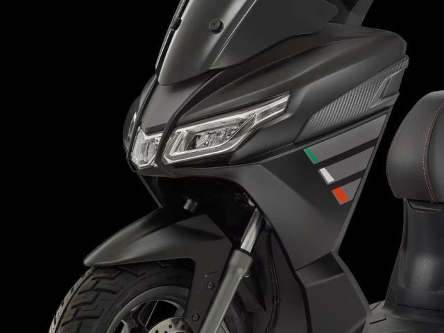 Aprilia trinh lang mau xe ga moi voi thiet ke do so nhung chay khong can bang lai - 13