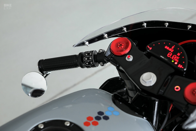 Mot chiec BMW R65 Cafe Racer ham ho den tu Slovenia - 10
