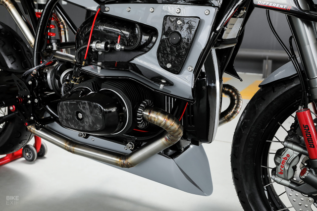 Mot chiec BMW R65 Cafe Racer ham ho den tu Slovenia - 6