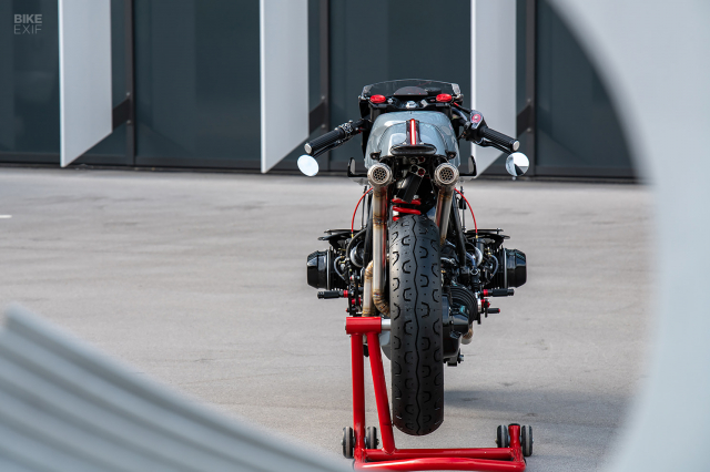 Mot chiec BMW R65 Cafe Racer ham ho den tu Slovenia - 14