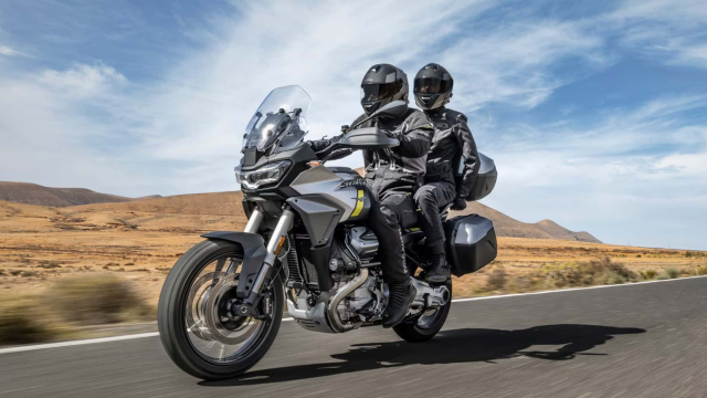 Moto Guzzi gioi thieu Stelvio truoc them su kien EICMA 2023 - 10