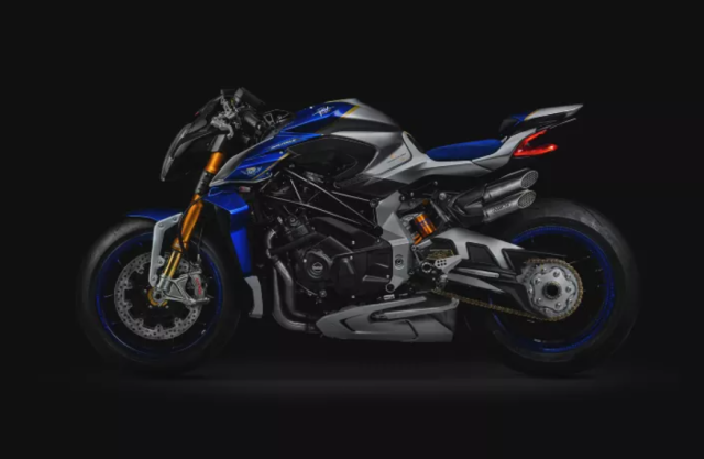 MV Agusta chinh thuc cong bo Brutale 1000 RR Assen sau bao ngay ap u - 5