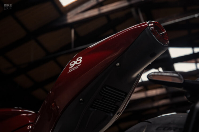 MV Agusta Superveloce 98 phien ban dac biet ra mat nham ton vinh chiec mo to dau tien - 6