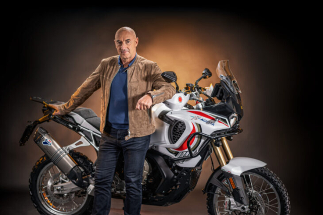 MV Agusta trinh lang LXP Orioli ADV 2024 sau bao nam ap u - 3