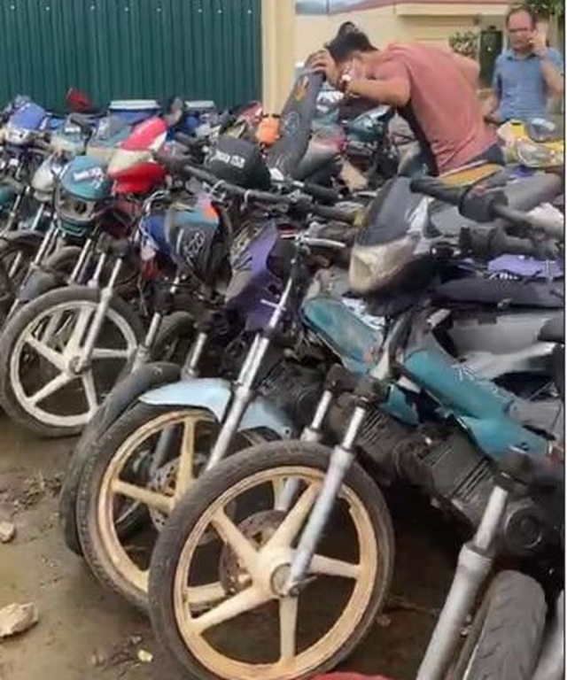 Nguoi trung dau gia 32 xe may cu voi gia 68 ty da bo coc - 4