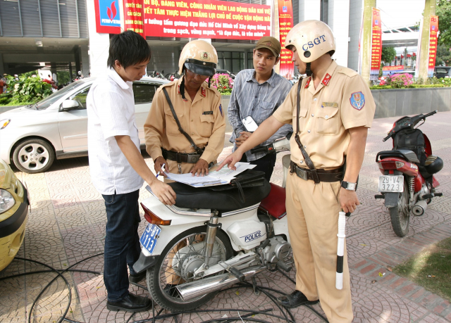 Nhung truong hop vi pham luat giao thong nhung duoc mien giam tien phat