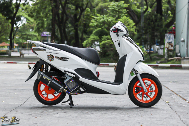 Ninja Lead tro nen can doi hon nho vao bo mam cua mau xe nhap khau Indonesia - 33