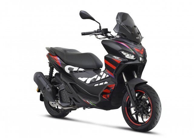 Piaggio Viet Nam gioi thieu 3 mau xe moi cua thuong hieu Aprilia va Moto Guzzi - 23