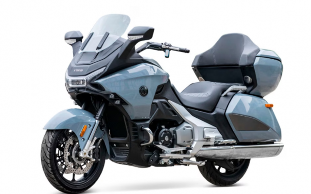 Ra mat ban sao Honda Gold Wing voi dong co VTwin 600cc