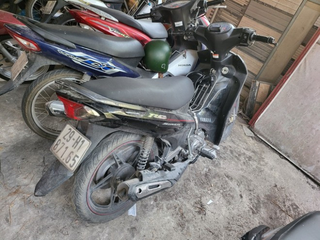 Sieu trom o Ha Noi nua ngay trom hon 5 chiec xe