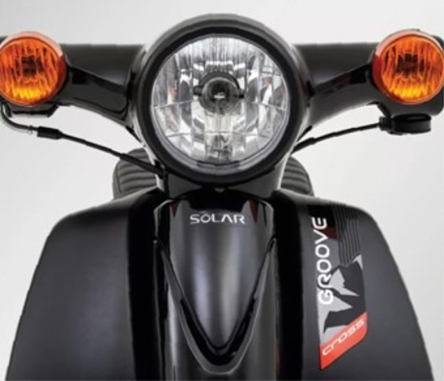 Solar Groove Cross 2023 gia 278 trieu dong co kieu dang nhu Honda Cub - 3