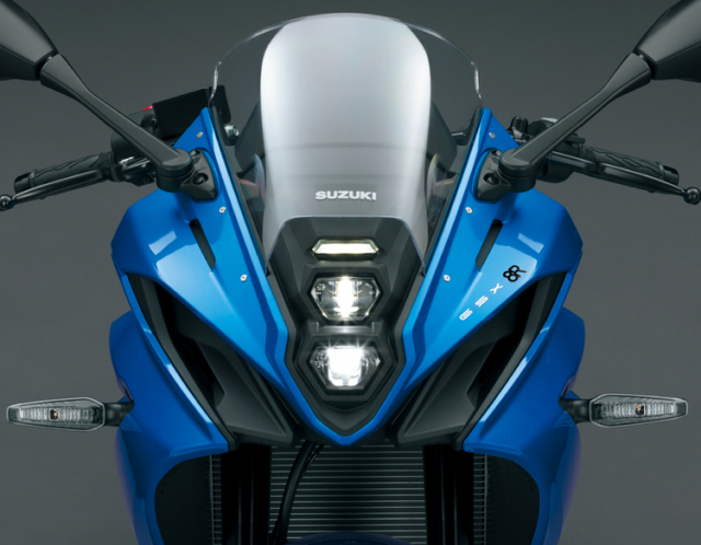 Suzuki GSX8R 2024 hoan toan moi lo dien thach dau Yamaha R7