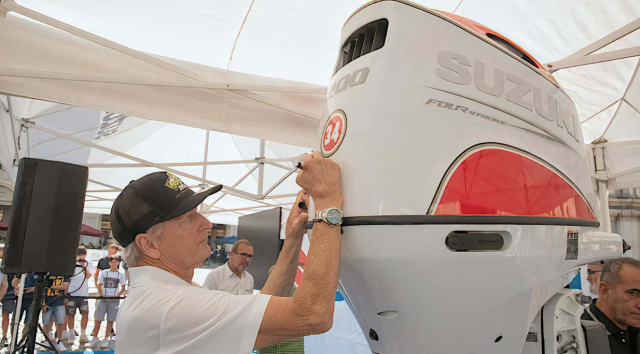Suzuki Italia trinh lang phien ban gioi han GSX8S Kevin Schwantz - 7