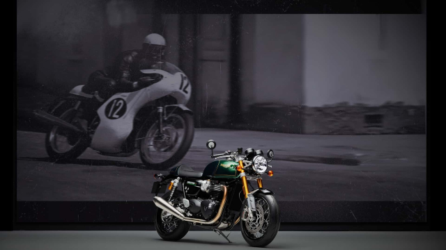 Triumph Thruxton 2025 phien ban cuoi cung ra mat truoc khi dung san xuat - 8
