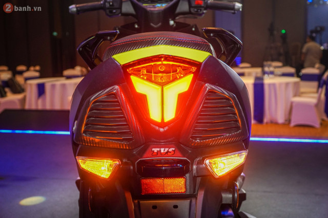 TVS Ntorq 125 2024 trinh lang thi truong Viet so huu cong nghe vuot troi - 27