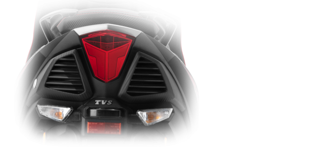 TVS NTORQ 125 Race XP chi co 32 trieu nhung lai so huu dong ho van nang - 5