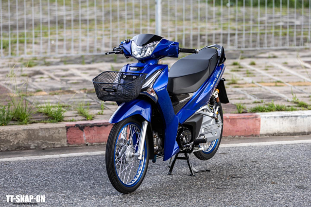 Wave 125 chiu choi voi bo phanh truoc tri gia hon 50 trieu dong - 16
