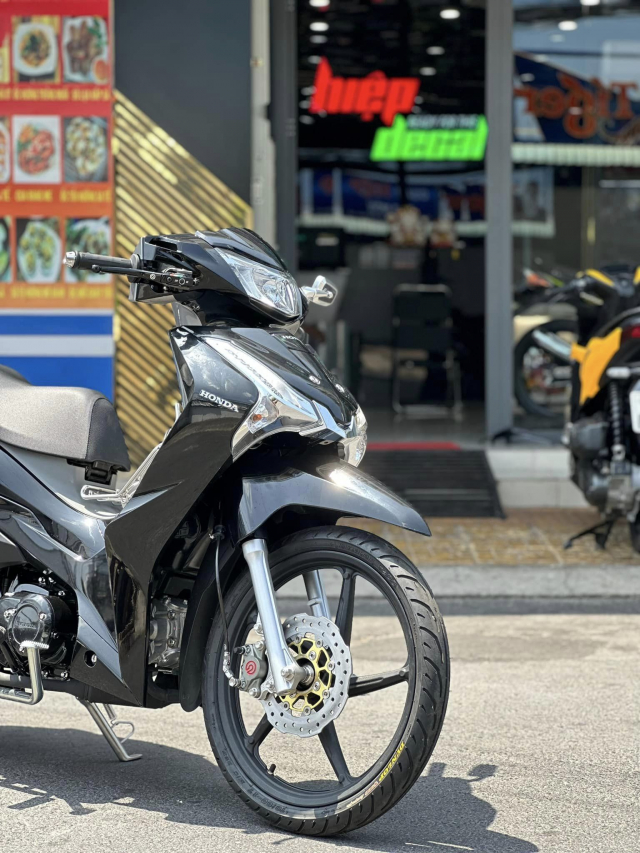 Xe Thai Wave 125 2023 duoc tay choi Viet tai thiet de tro nen NGON HON - 10
