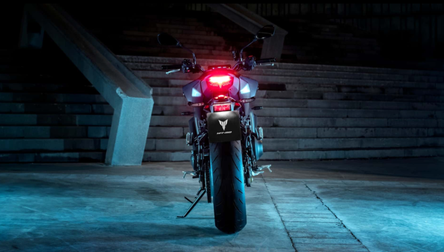 Yamaha MT09 2024 so huu kieu dang moi tinh nang the thao hon va thiet bi dien tu cap nhat - 8