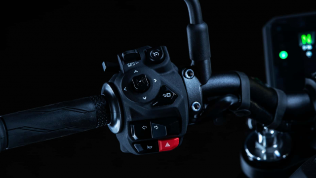 Yamaha MT09 2024 so huu kieu dang moi tinh nang the thao hon va thiet bi dien tu cap nhat - 11